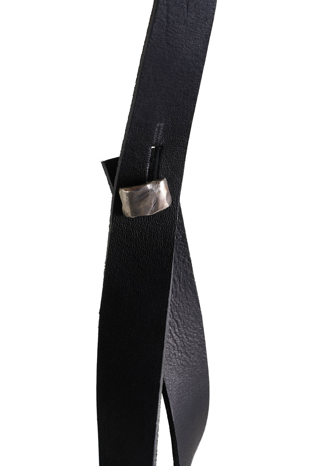 daniele basta leather and silver bags - kali foglie side